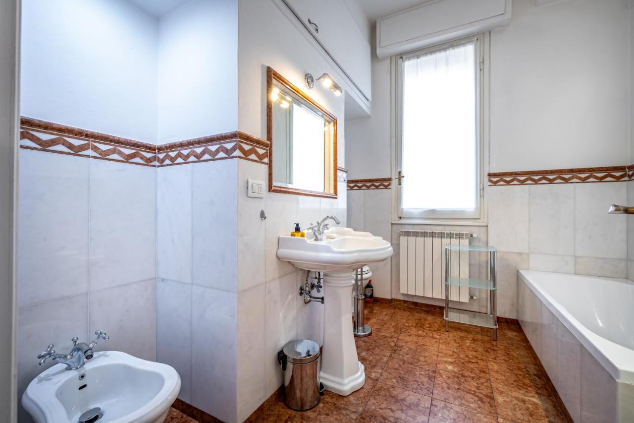 Yid D'Azeglio Luxury Apartment With Parking Florencja Zewnętrze zdjęcie