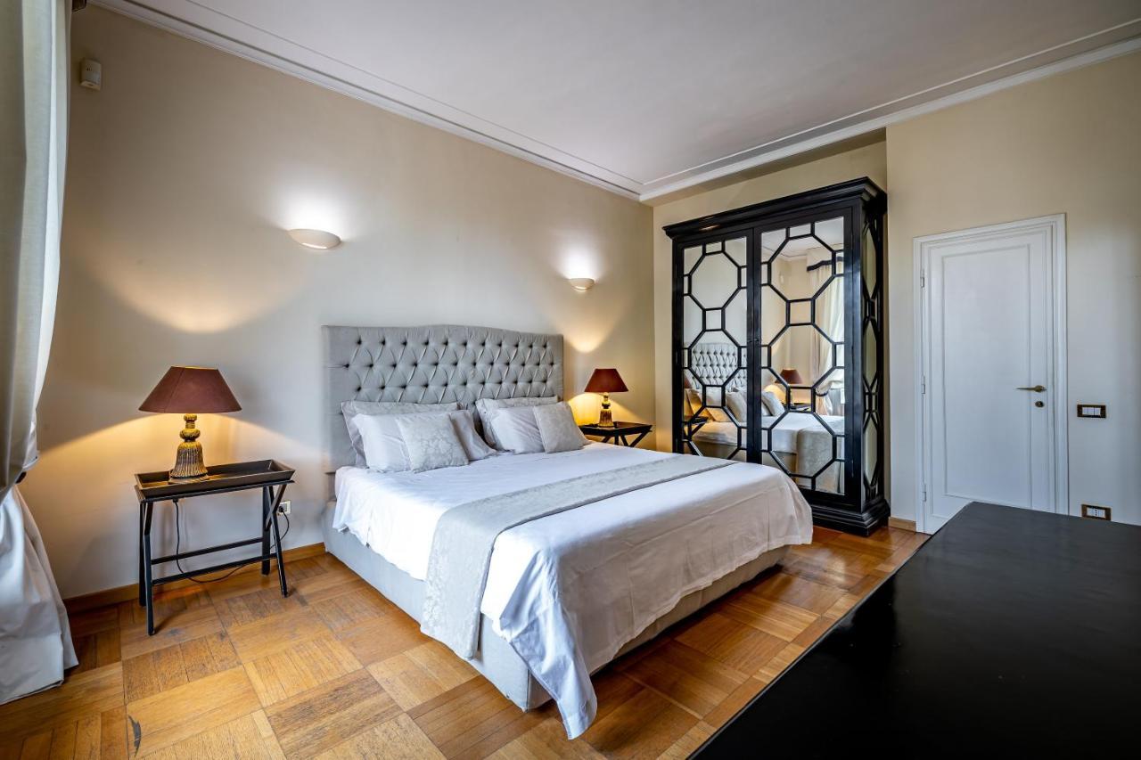 Yid D'Azeglio Luxury Apartment With Parking Florencja Zewnętrze zdjęcie