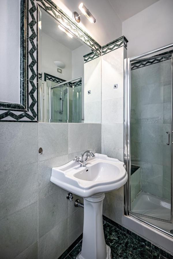 Yid D'Azeglio Luxury Apartment With Parking Florencja Zewnętrze zdjęcie